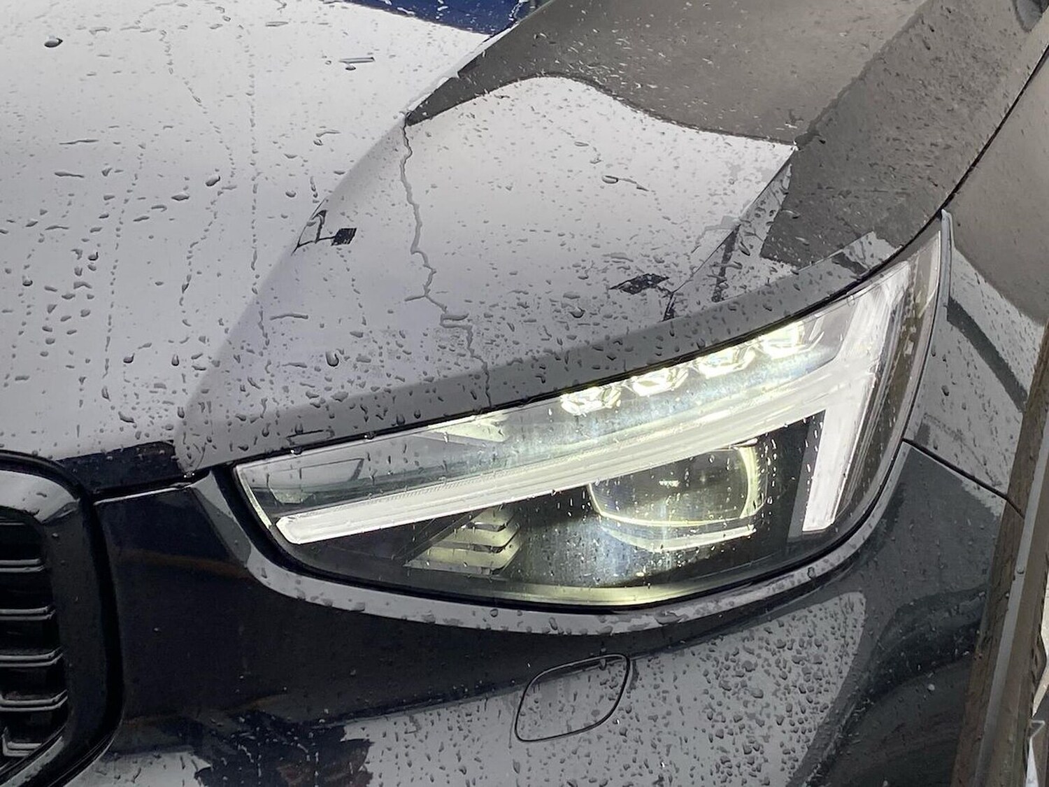 Used Volvo XC40 2023 for sale - 78191220: Photo 34