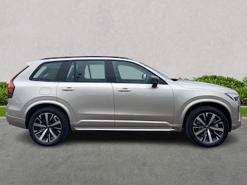 Used Volvo XC90 2025 for sale - 76114372: Photo 3
