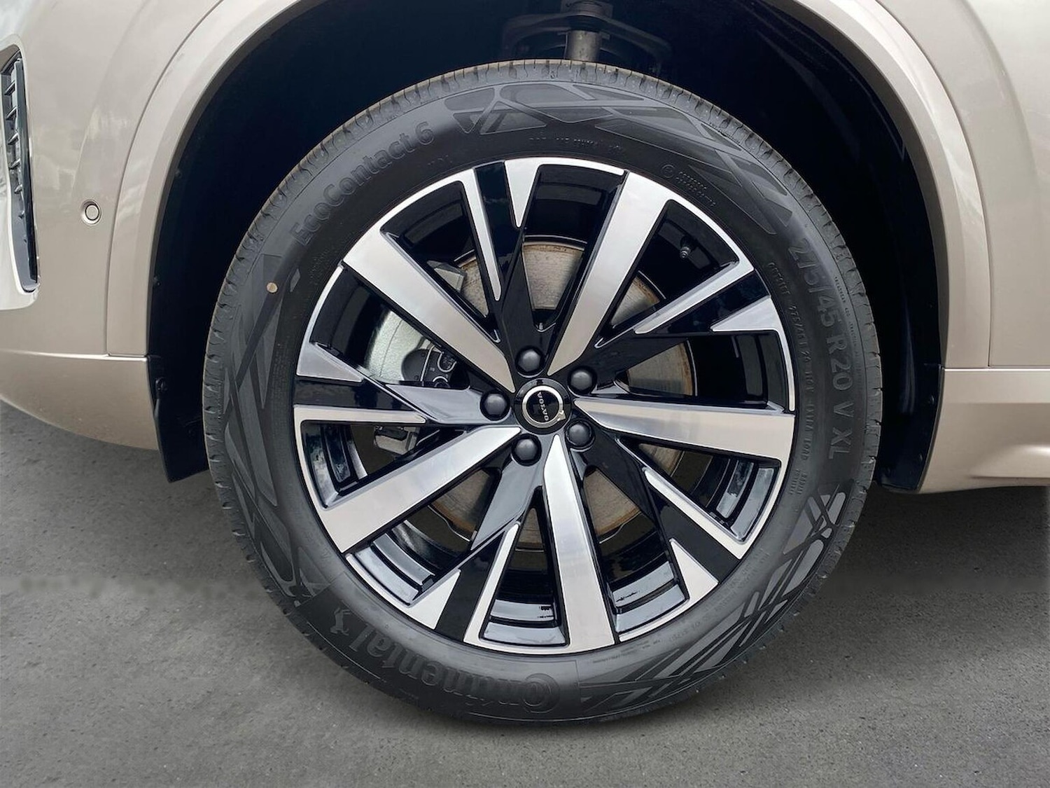 Used Volvo XC90 2025 for sale - 76114372: Photo 6