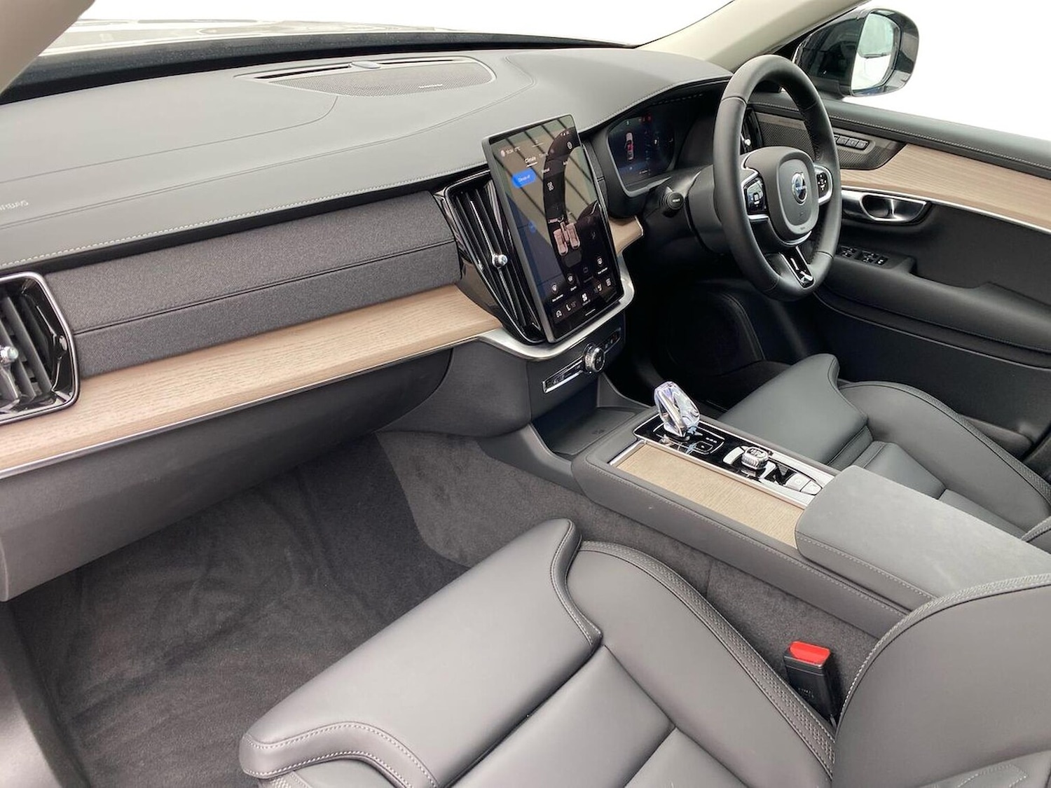 Used Volvo XC90 2025 for sale - 76114372: Photo 7