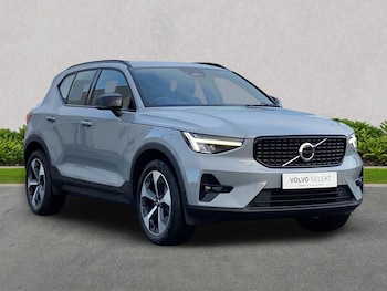 Used Volvo XC40 2024 for sale - 77555326: Photo