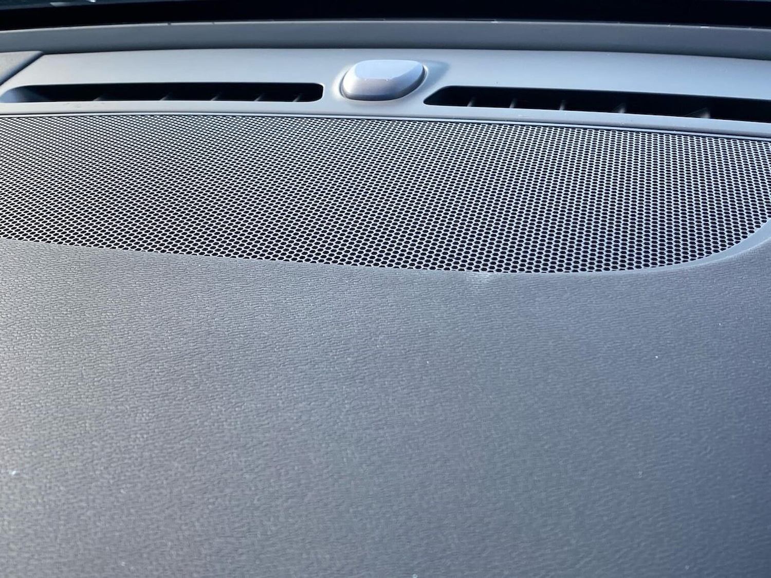 Used Volvo XC40 2024 for sale - 77555326: Photo 31