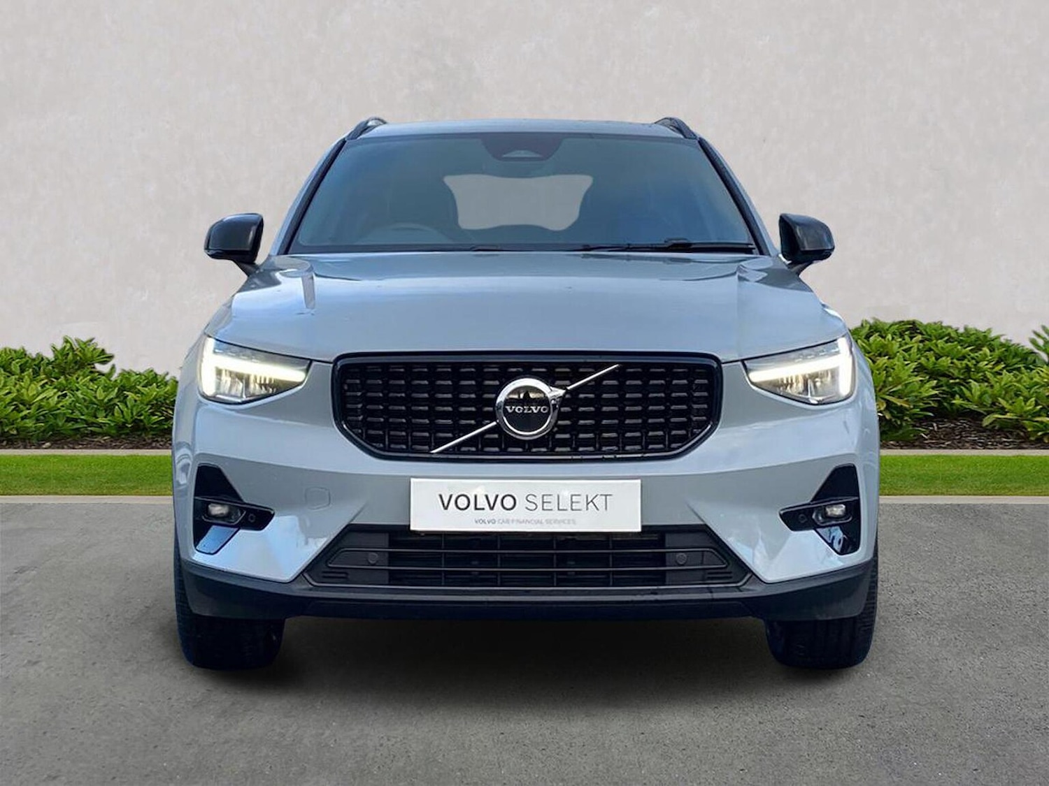 Used Volvo XC40 2024 for sale - 77555326: Photo 5