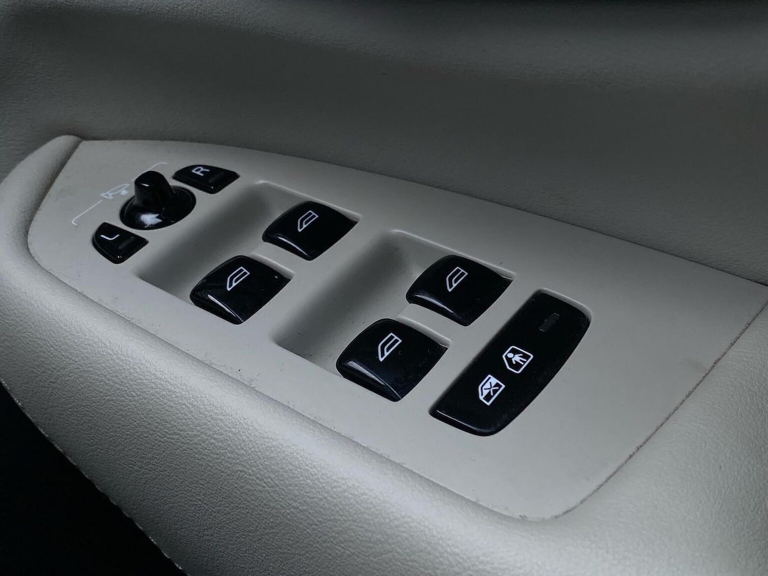 Used Volvo XC90 2022 for sale - 76893305: Photo 22