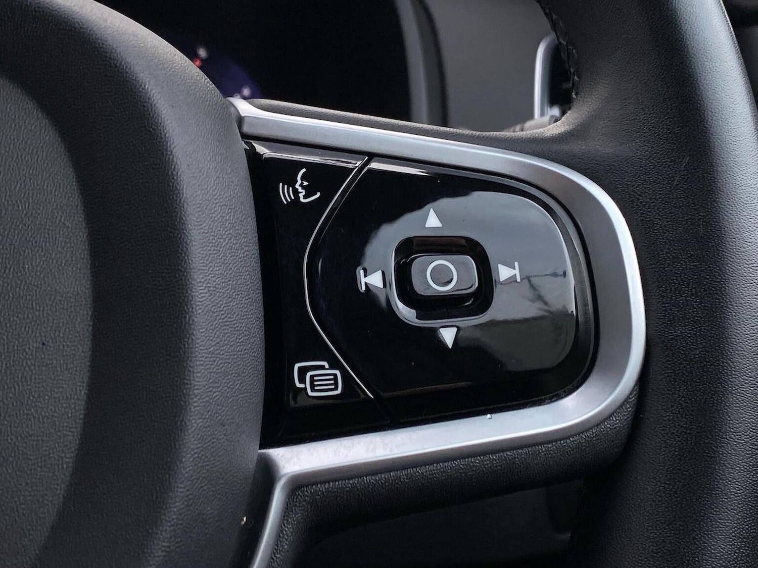 Used Volvo XC90 2022 for sale - 76893305: Photo 26