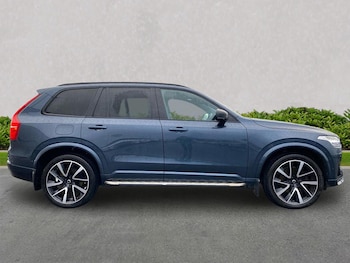 Used Volvo XC90 2022 for sale - 76893305: Photo