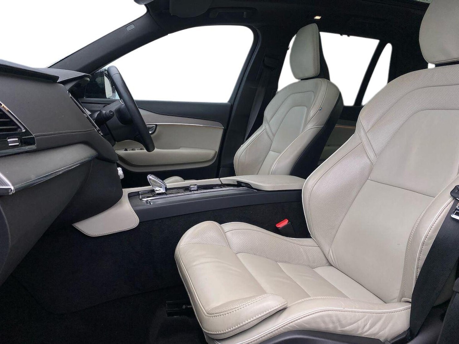 Used Volvo XC90 2022 for sale - 76893305: Photo 8