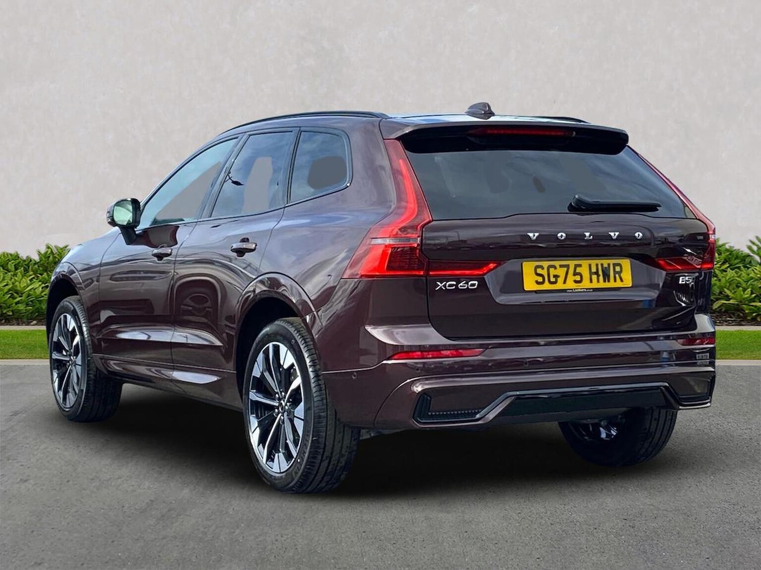 Used Volvo XC60 2025 for sale - 77522152: Photo 3