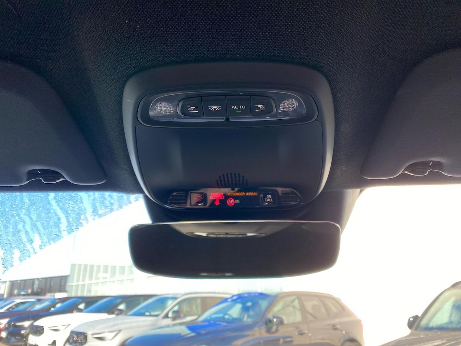 Used Volvo XC40 2022 for sale - 76352494: Photo 15