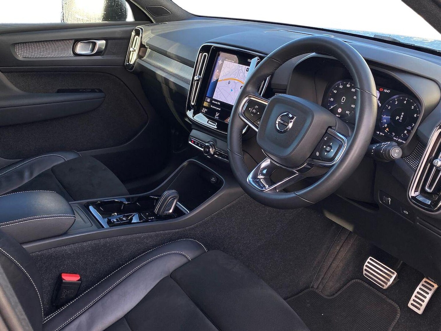 Used Volvo XC40 2022 for sale - 76352494: Photo 16