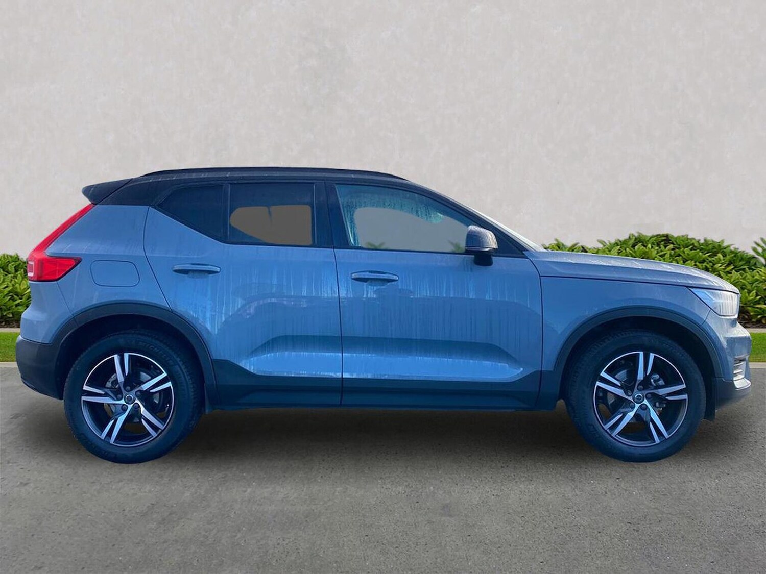 Used Volvo XC40 2022 for sale - 76352494: Photo 4