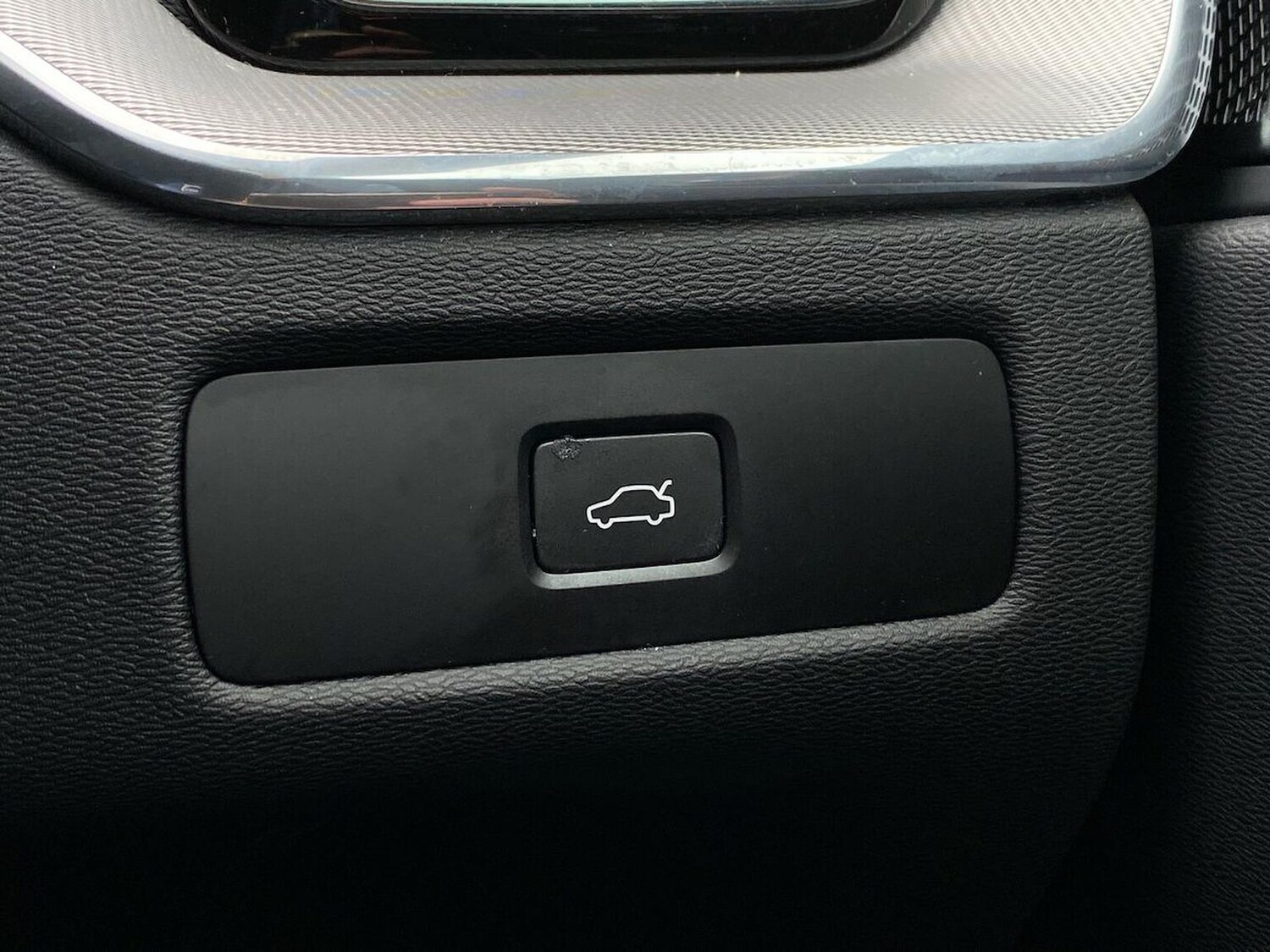 Used Volvo XC60 2022 for sale - 78191172: Photo 24