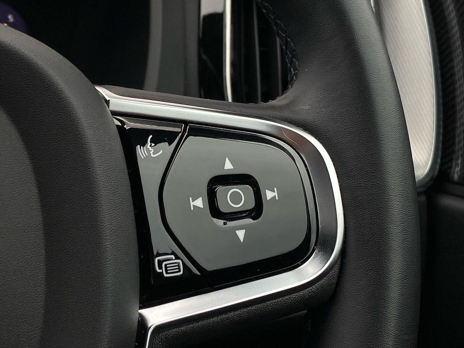 Used Volvo XC60 2022 for sale - 78191172: Photo 28