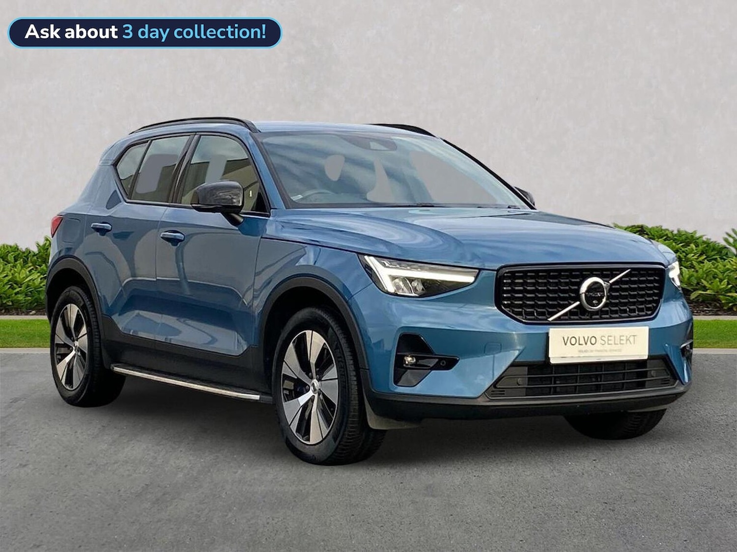 Used Volvo XC40 2023 for sale - 76958732: Photo 1