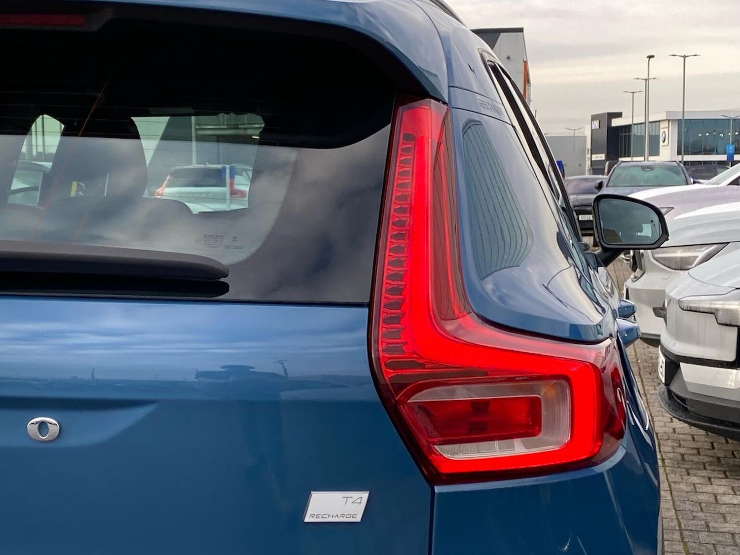 Used Volvo XC40 2023 for sale - 76958732: Photo 35