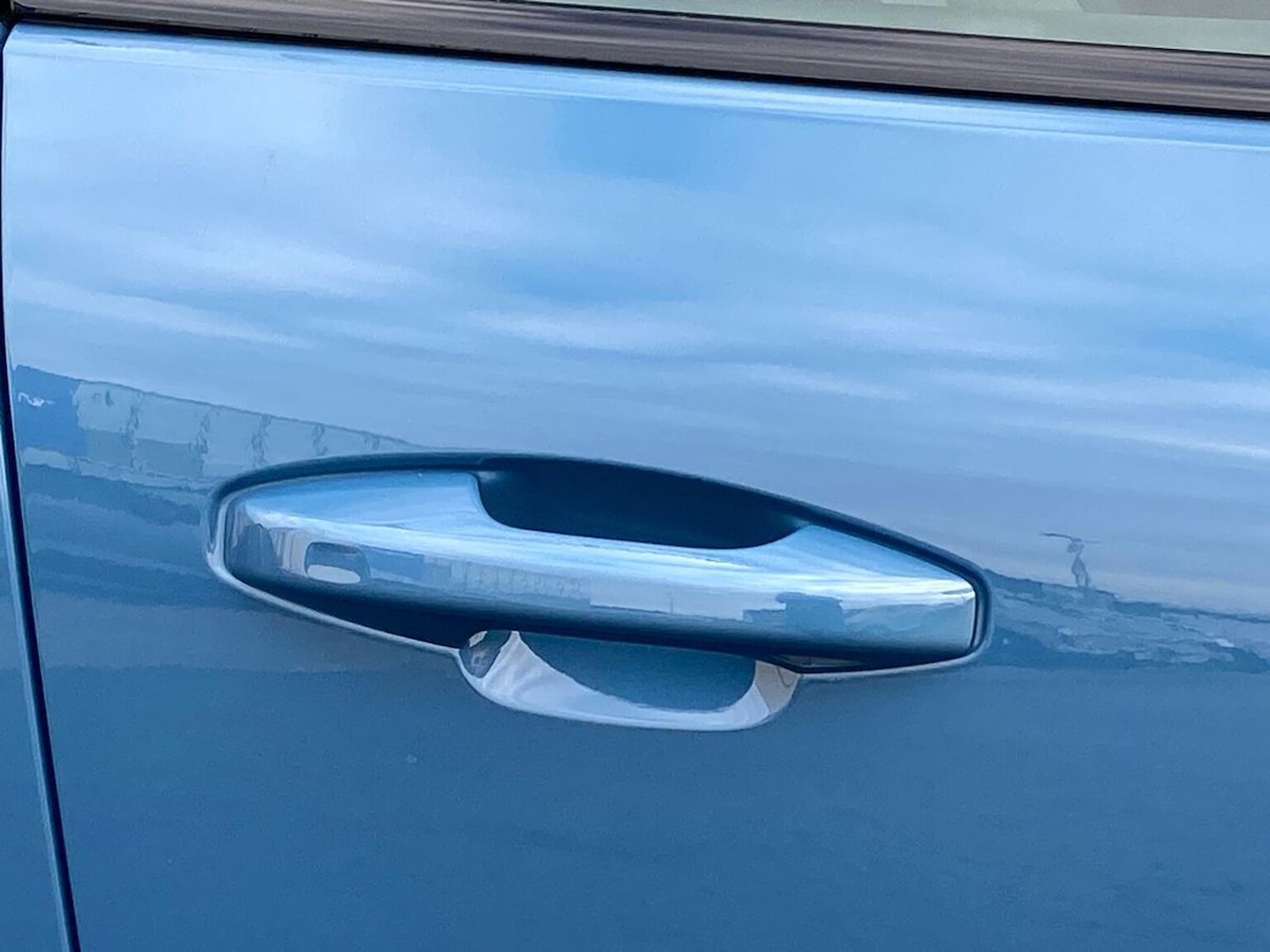 Used Volvo XC40 2023 for sale - 76958732: Photo 36