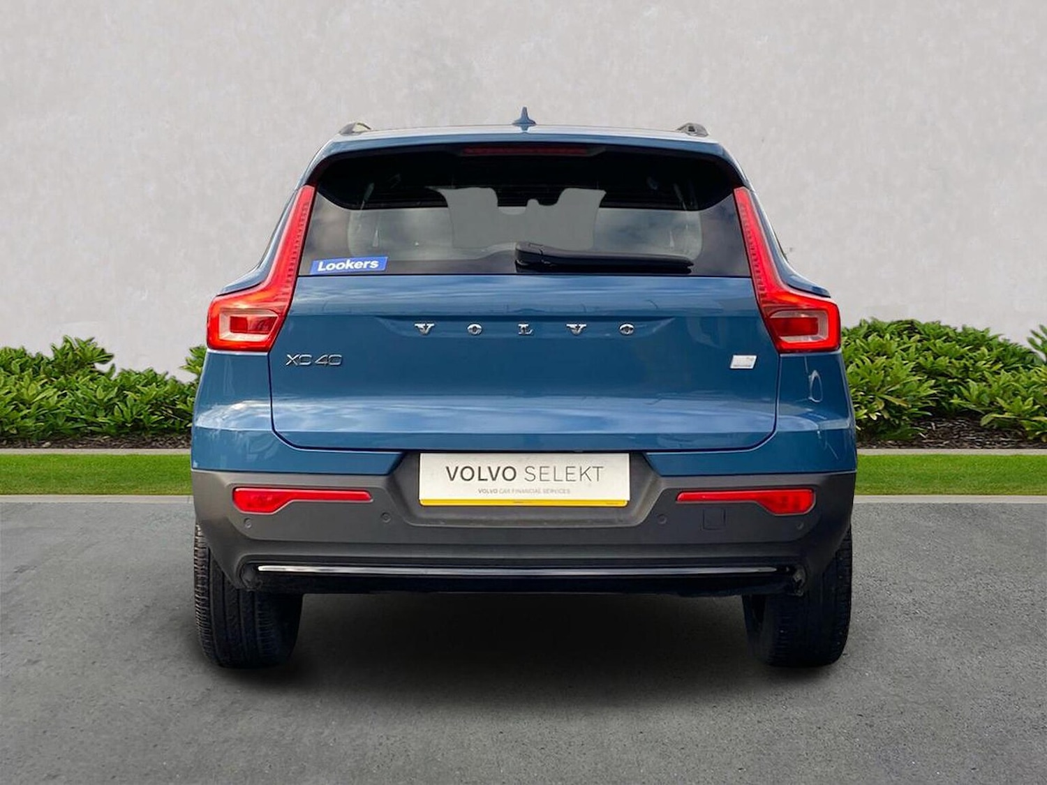 Used Volvo XC40 2023 for sale - 76958732: Photo 5