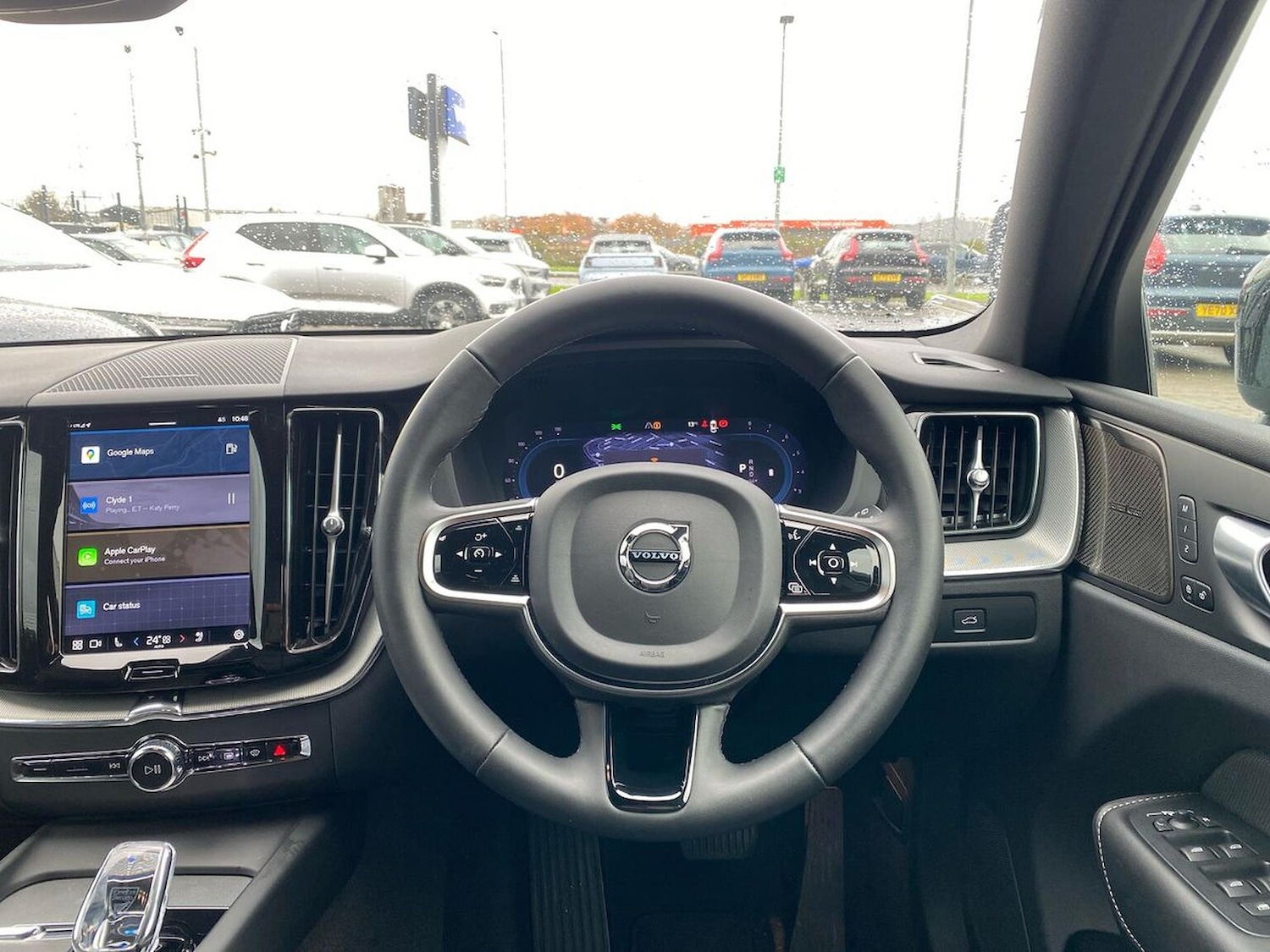 Used Volvo XC60 2023 for sale - 76422360: Photo 10