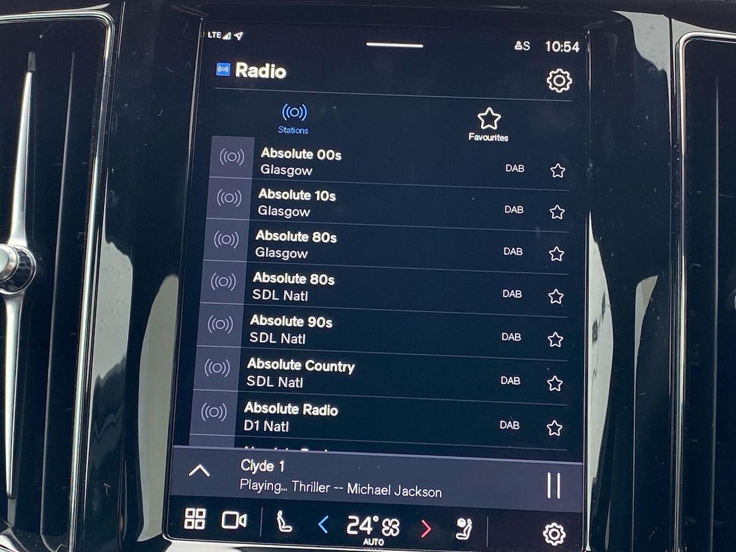 Used Volvo XC60 2023 for sale - 76422360: Photo 12