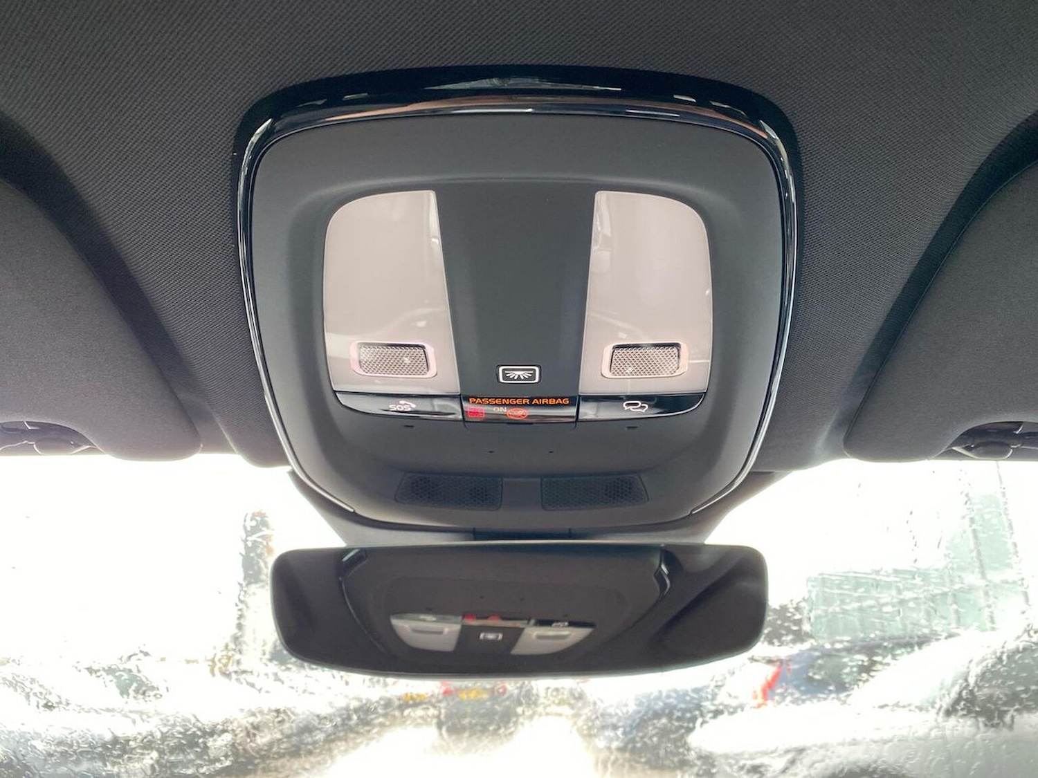 Used Volvo XC60 2023 for sale - 76422360: Photo 15