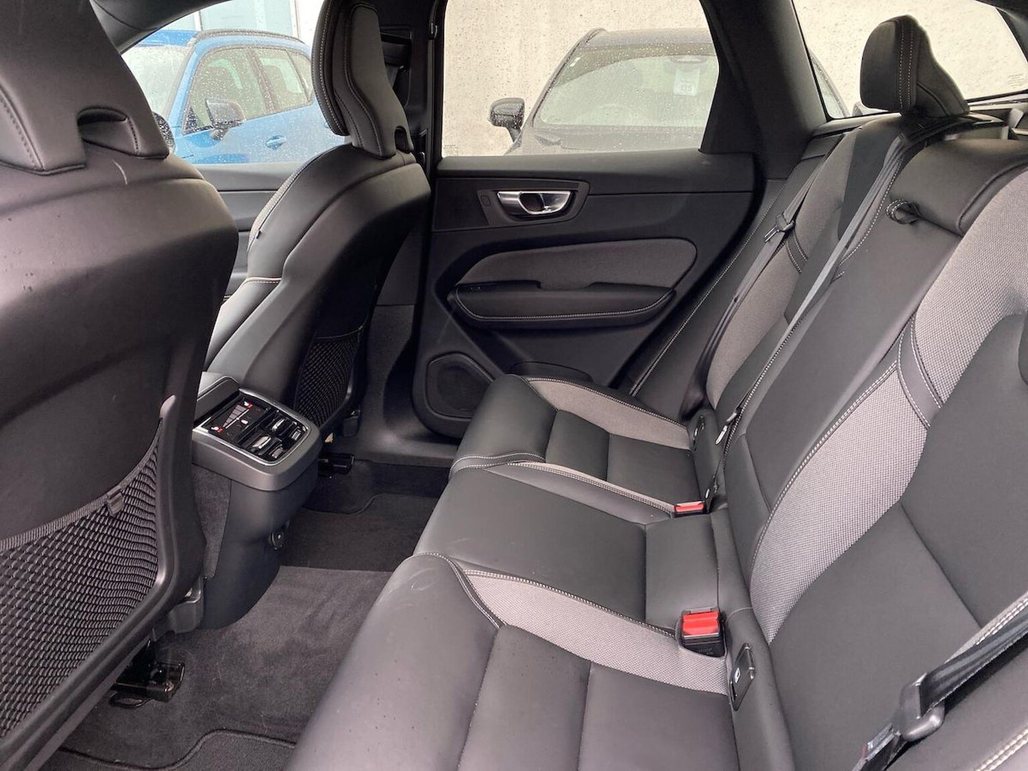 Used Volvo XC60 2023 for sale - 76422360: Photo 17