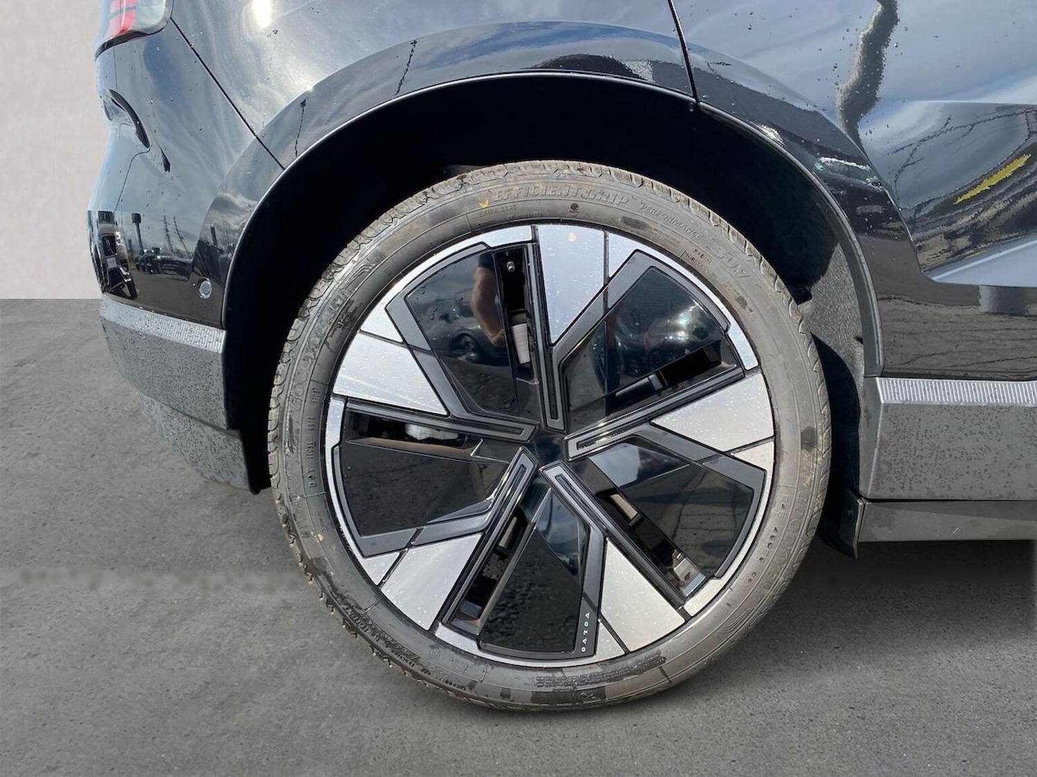 Used Volvo EX30 2025 for sale - 76114375: Photo 6