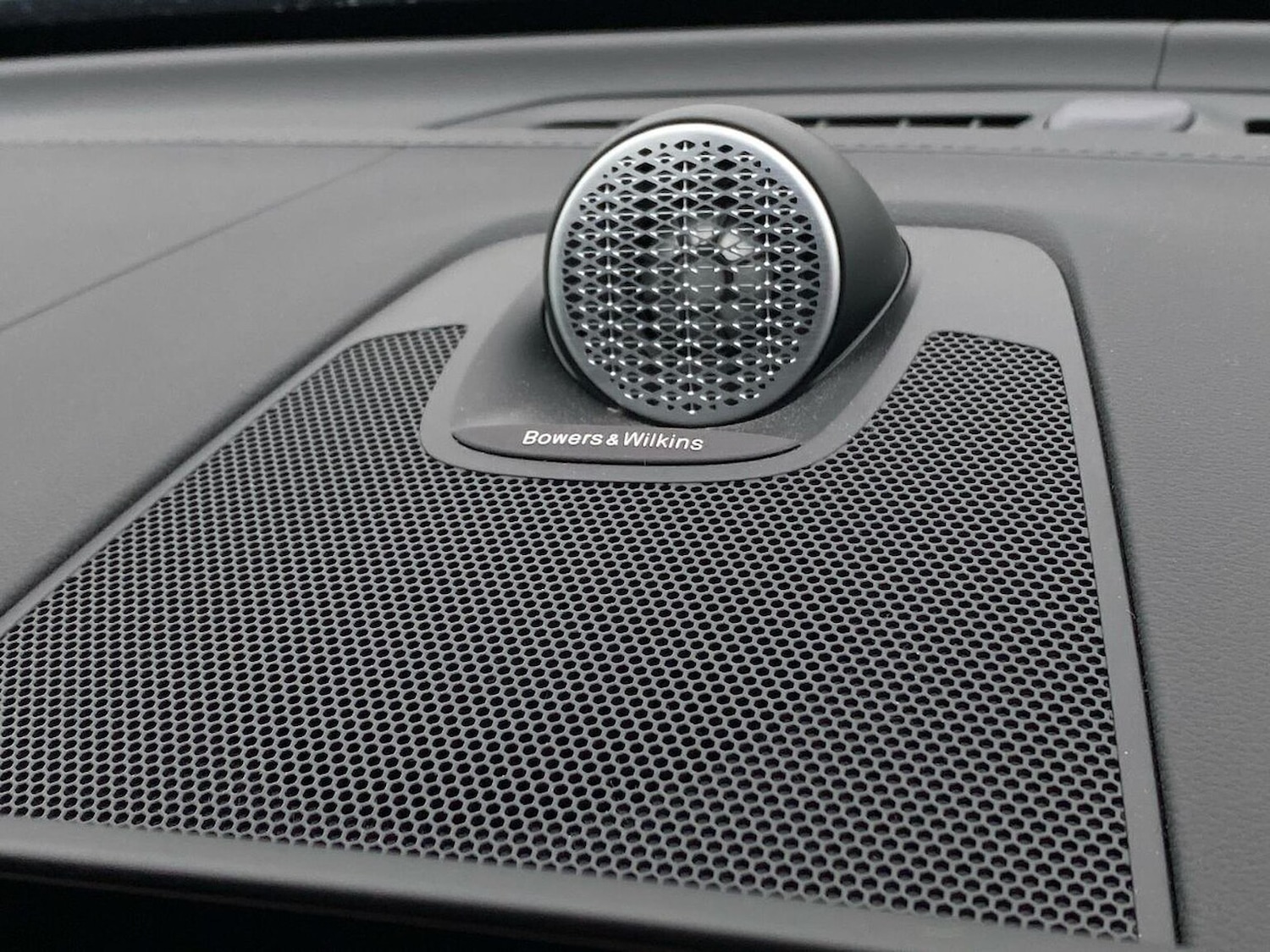 Used Volvo XC60 2025 for sale - 78191071: Photo 32