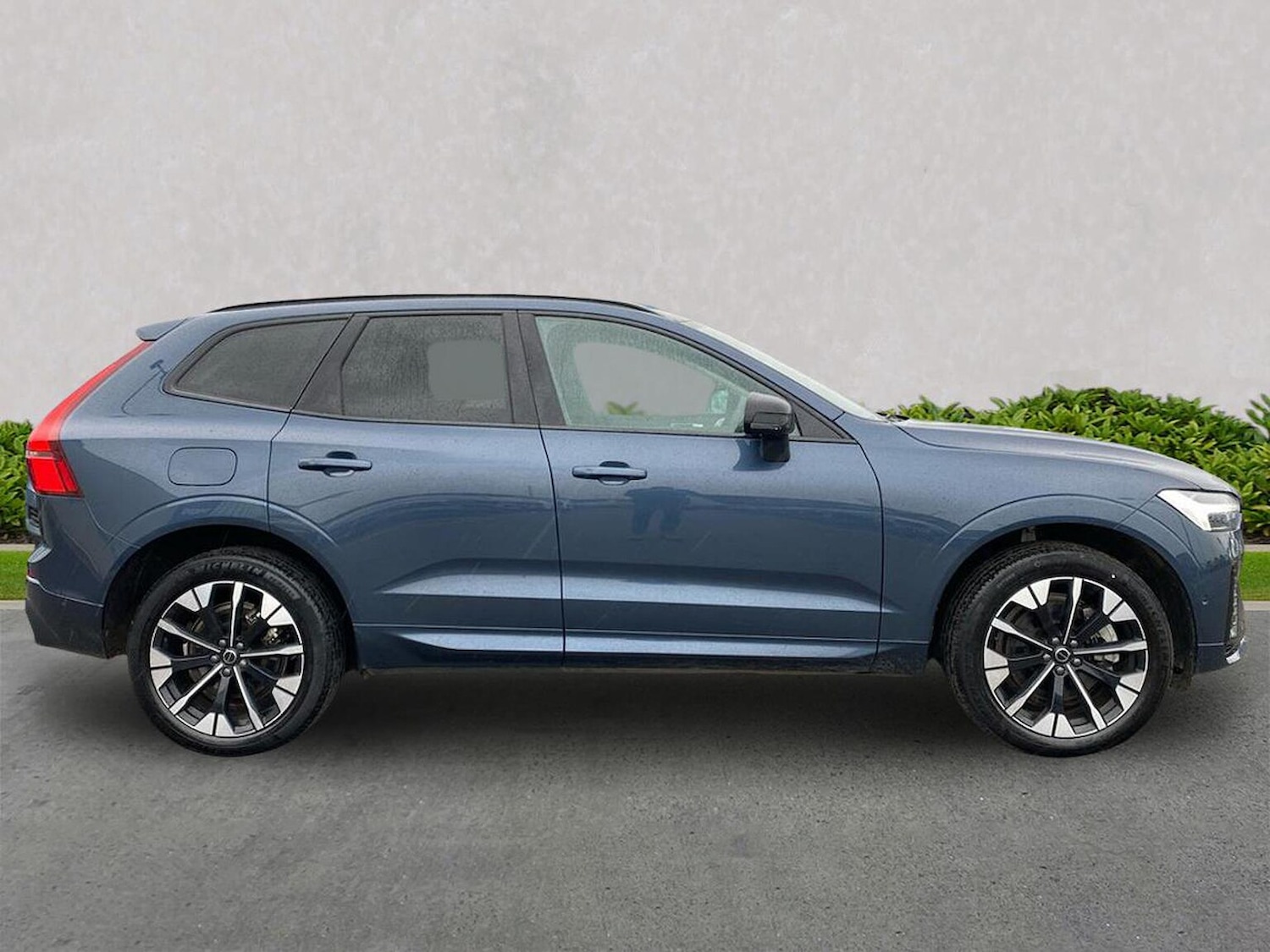 Used Volvo XC60 2025 for sale - 78191071: Photo 5