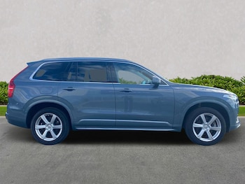 Used Volvo XC90 2023 for sale - 76070270: Photo 3