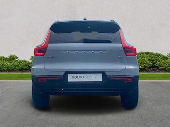Used Volvo XC40 2021 for sale - 75956608: Photo