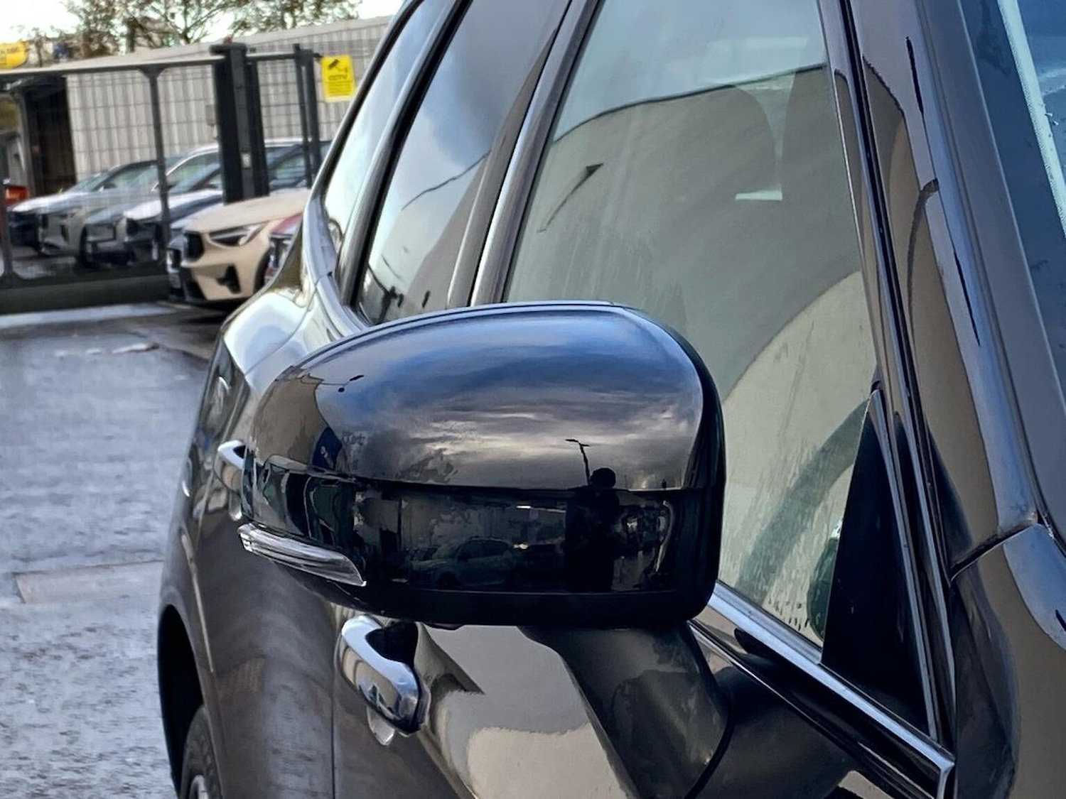 Used Volvo XC60 2025 for sale - 76407380: Photo 36