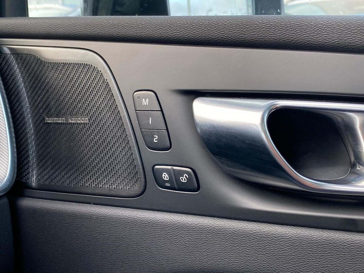 Used Volvo XC60 2025 for sale - 76407380: Photo 38