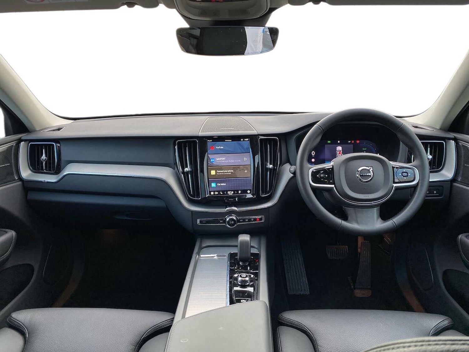 Used Volvo XC60 2025 for sale - 76407380: Photo 8