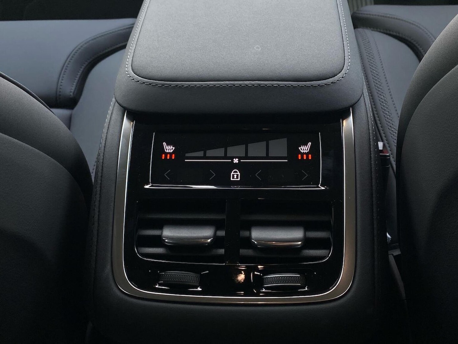 Used Volvo XC90 2025 for sale - 78191212: Photo 47