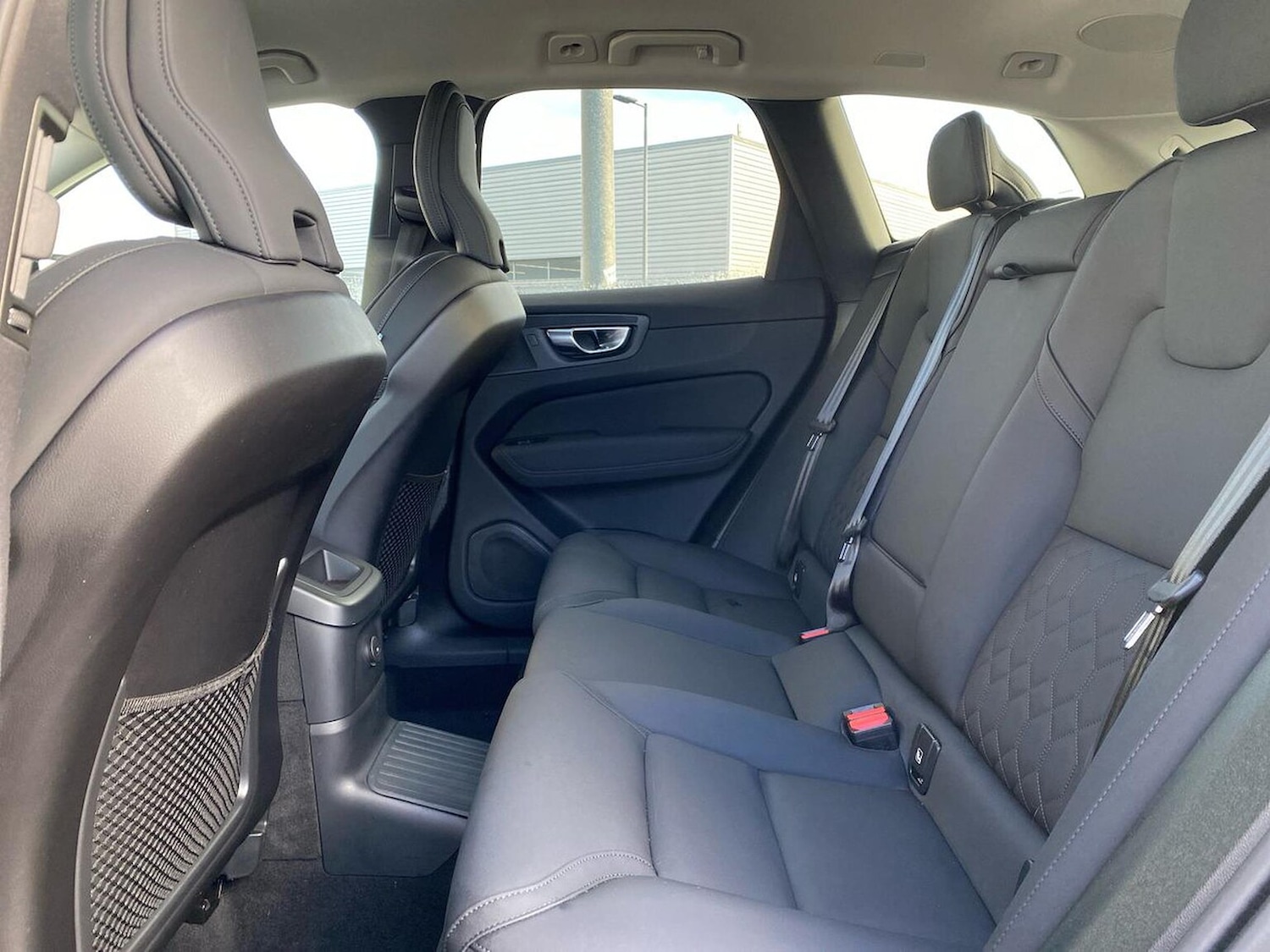 Used Volvo XC60 2025 for sale - 77984048: Photo 16