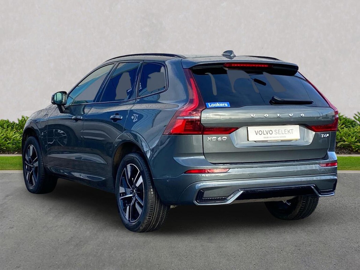 Used Volvo XC60 2025 for sale - 77984048: Photo 2