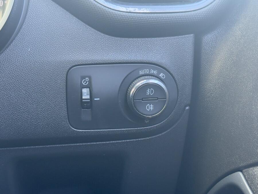 Used Vauxhall Crossland 2022 for sale - 77344191: Photo 13