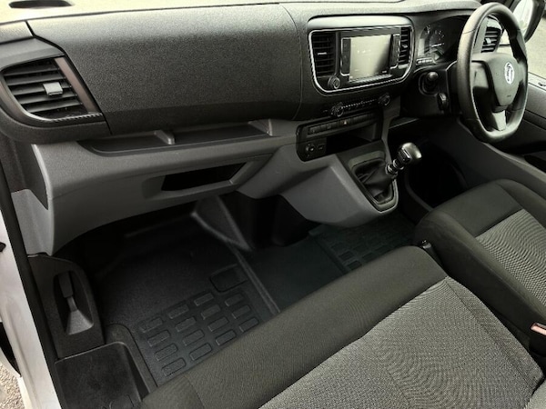 Used Vauxhall Vivaro 2023 for sale - 75677636: Photo 15