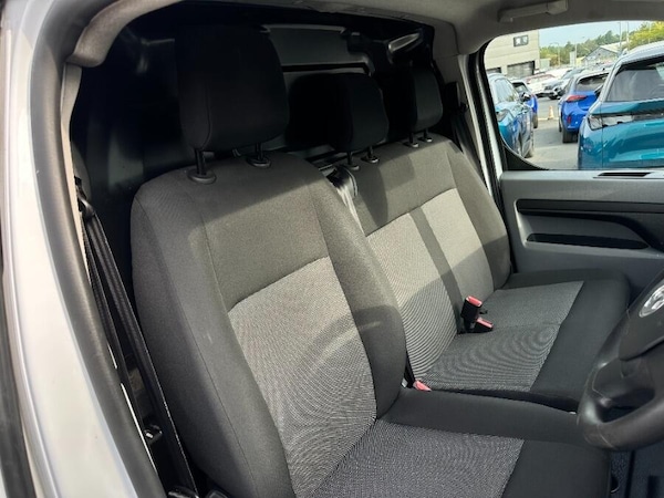 Used Vauxhall Vivaro 2023 for sale - 75677636: Photo 9