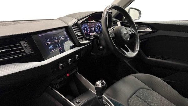 Used Audi A1 2020 for sale - 76326548: Photo 2