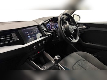 Used Audi A1 2020 for sale - 76326548: Photo 2