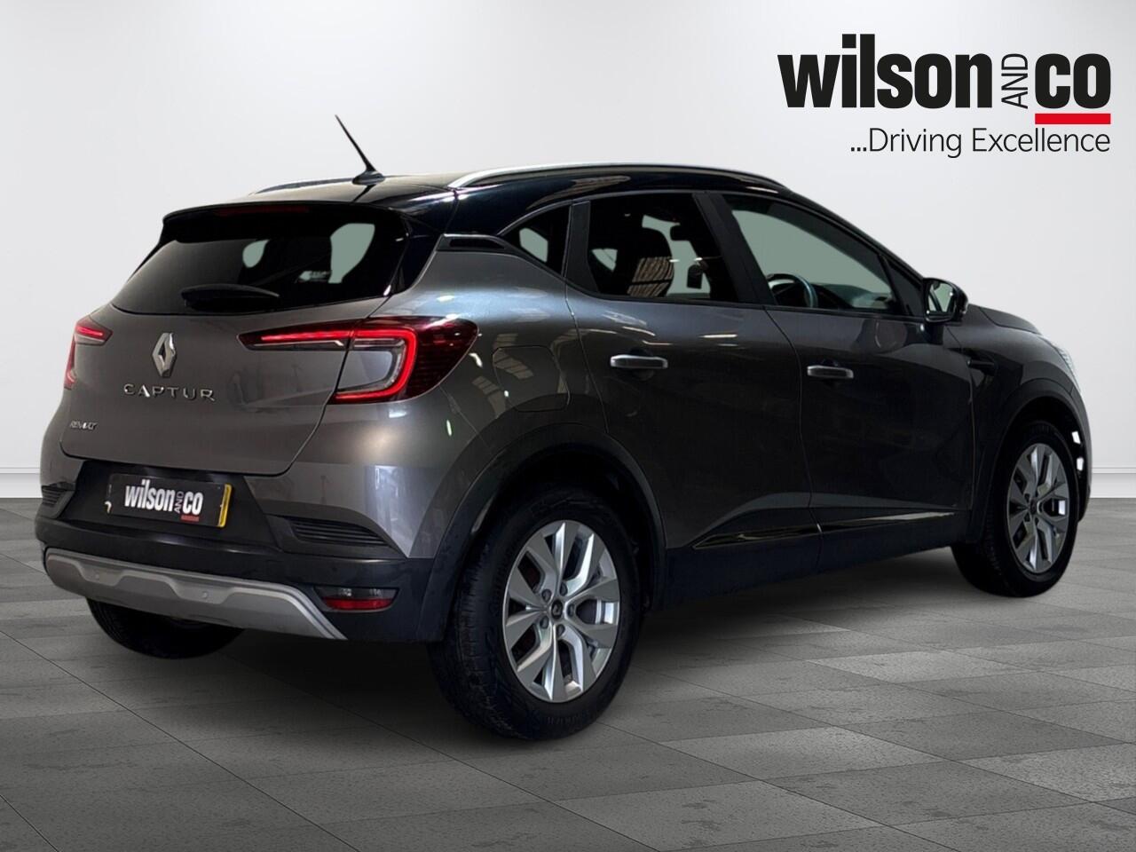 Used Renault Captur 2020 for sale - 77468489: Photo 9