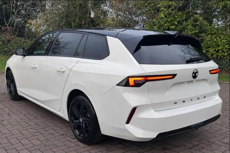 Used Vauxhall Astra 2025 for sale - 77330892: Photo 2