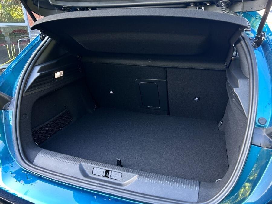 Used Peugeot 308 2025 for sale - 77331853: Photo 6