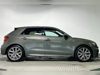Used Audi A1 2023 for sale - 75914774: Photo