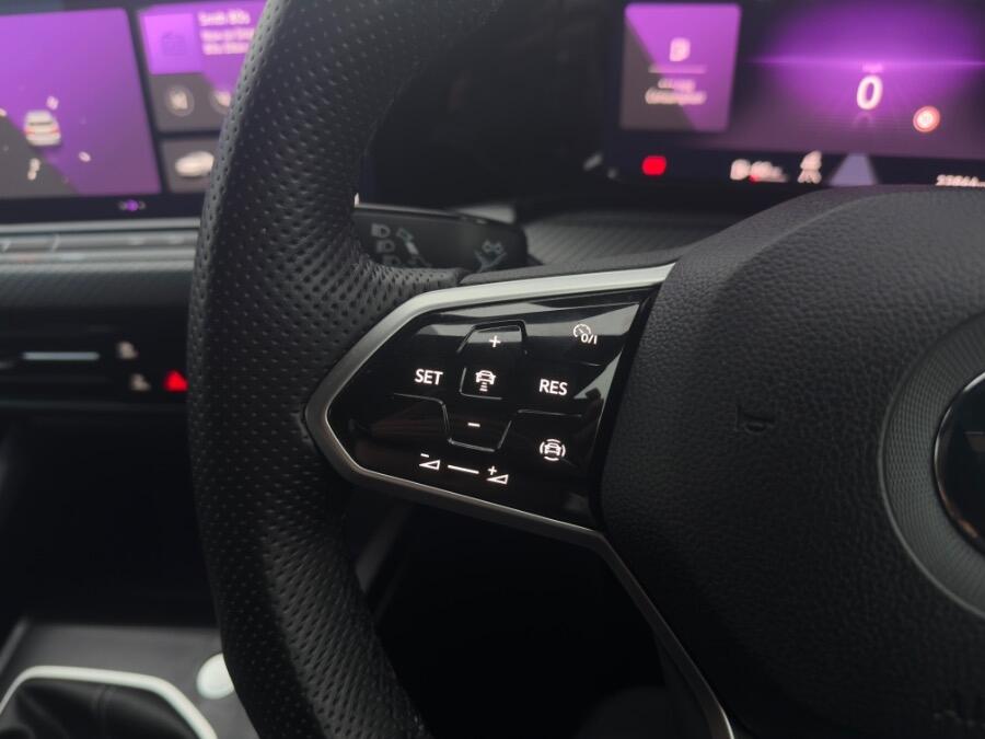 Used Volkswagen Golf 2022 for sale - 76765176: Photo 19