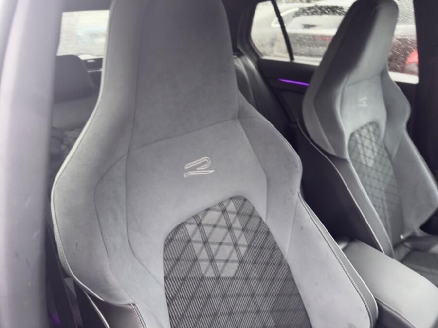 Used Volkswagen Golf 2022 for sale - 76765176: Photo 33