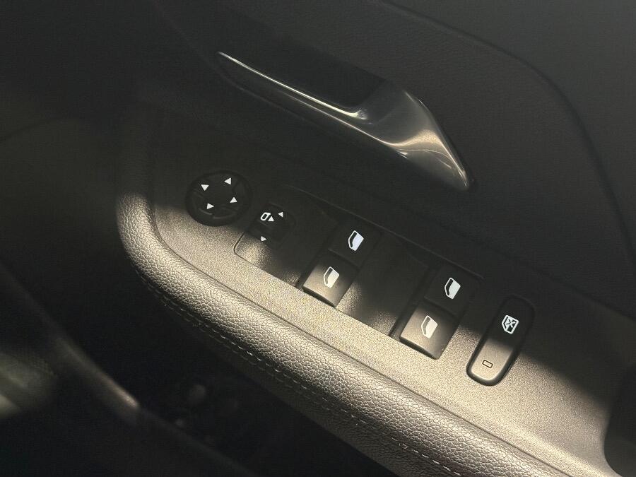 Used Vauxhall Mokka 2022 for sale - 76714908: Photo 13