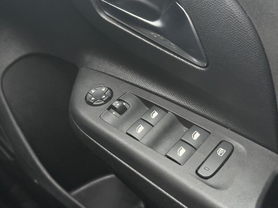 Used Vauxhall Corsa 2024 for sale - 77344905: Photo 27