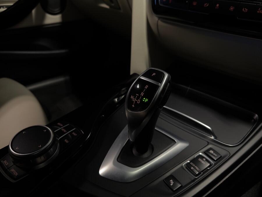 Used BMW 4 Series 2018 for sale - 77331972: Photo 35